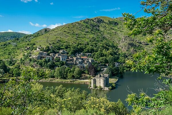 Jean made sales in france lozere